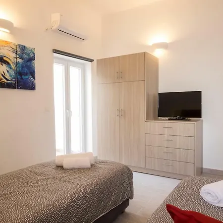Colors In Naousa Holiday home